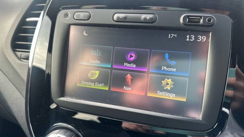 Renault Captur 1.2 TCE Dynamique S Nav 5dr Petrol Hatchback